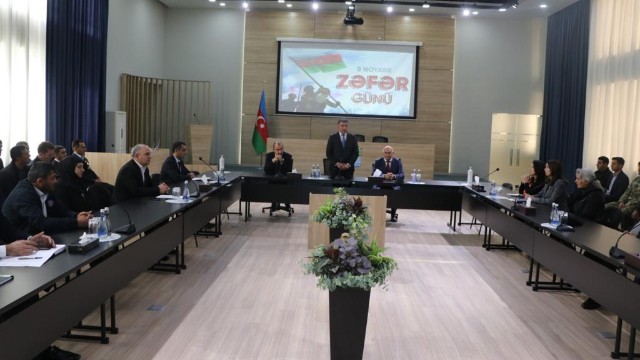 Nazirlikdə Zəfər Günü qeyd olunub - FOTOLAR