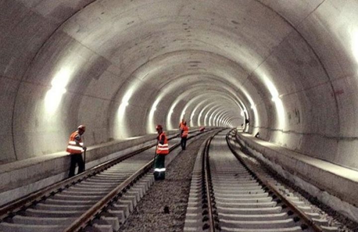 Metropoliten bu stansiyalarda tikinti işlərini DAYANDIRIB