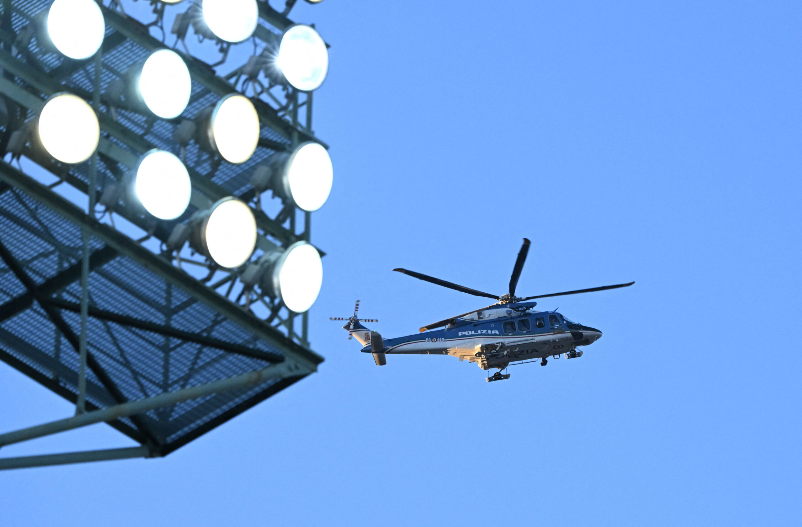 İtaliyada helikopter qəzası - Ölənlər var