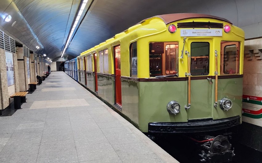 Retro vaqonlar yenidən Bakı metrosunda