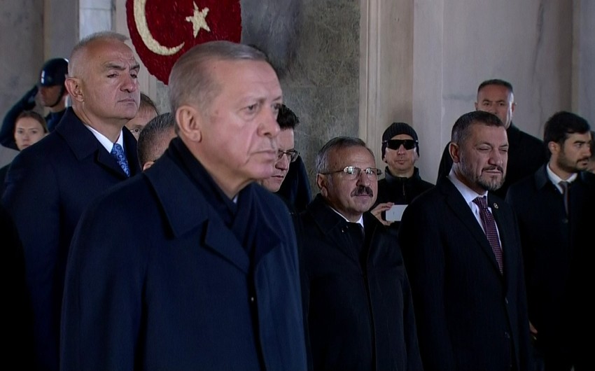 Ərdoğan Atatürkün məzarını ziyarət etdi - FOTO