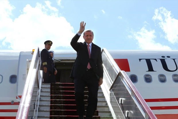 Türkiyə lideri Səmərqəndə getdi