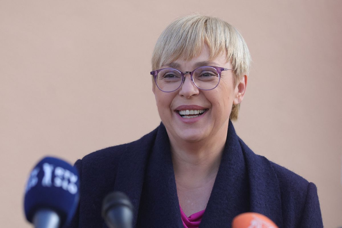 Sloveniyada ilk dəfə qadın prezident seçildi 