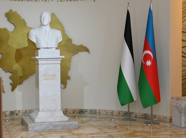 Rəsmi Bakıdan Fələstinə təbrik