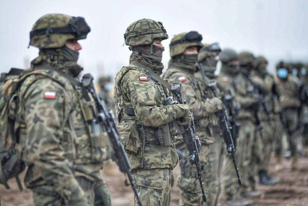 Polşa ordusu döyüşə hazır vəziyyətə gətirildi