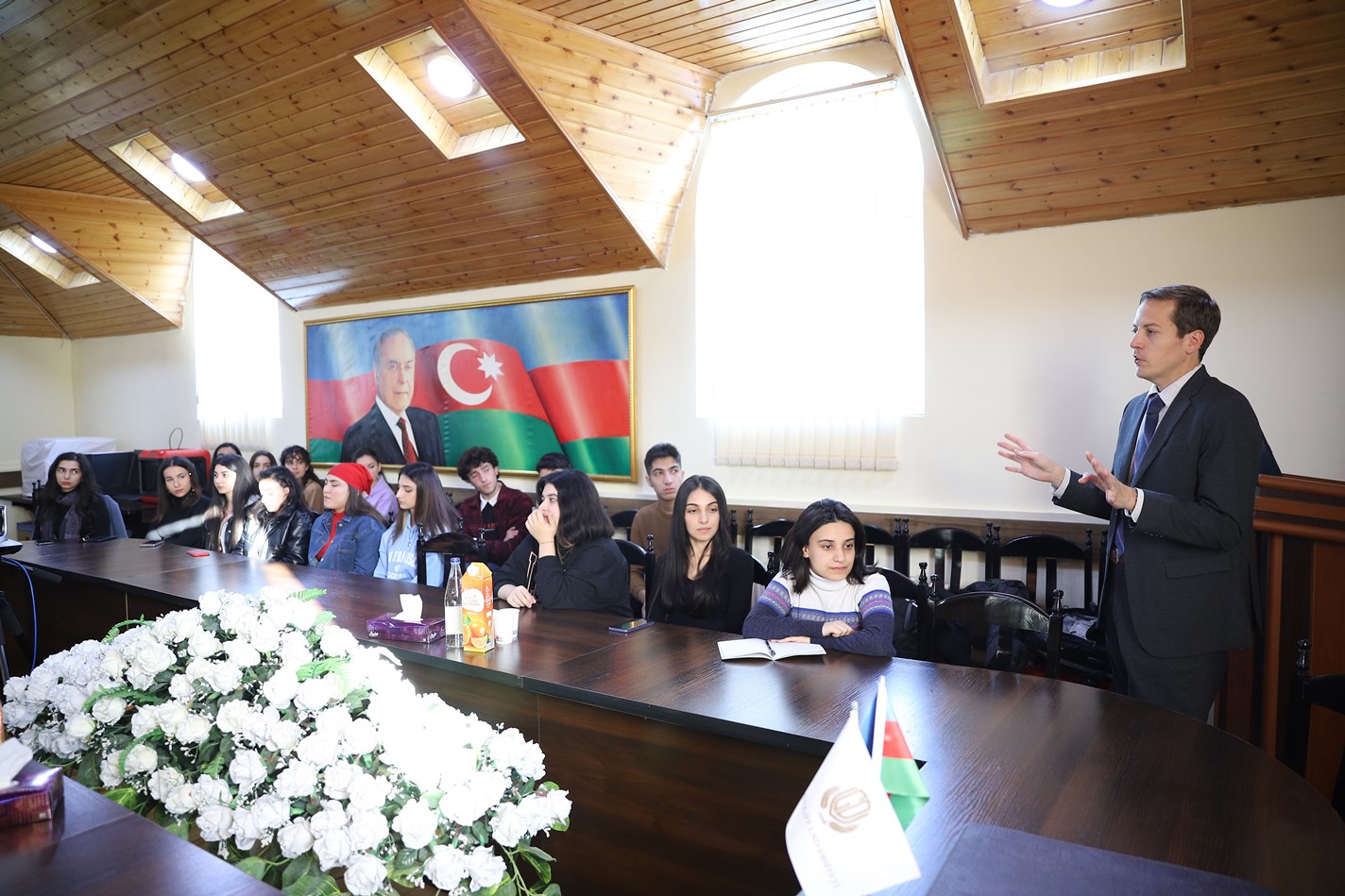 ABŞ-ın Merilend Universitetinin nümayəndəsi Gəncədə - FOTO