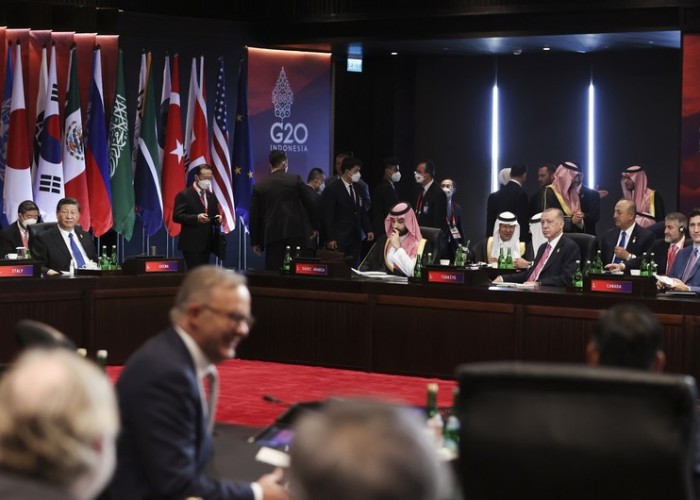Liderlərin sammiti başa çatdı