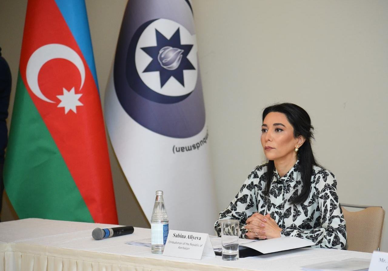 Ombudsman Fransa Senatının qətnaməsini pislədi