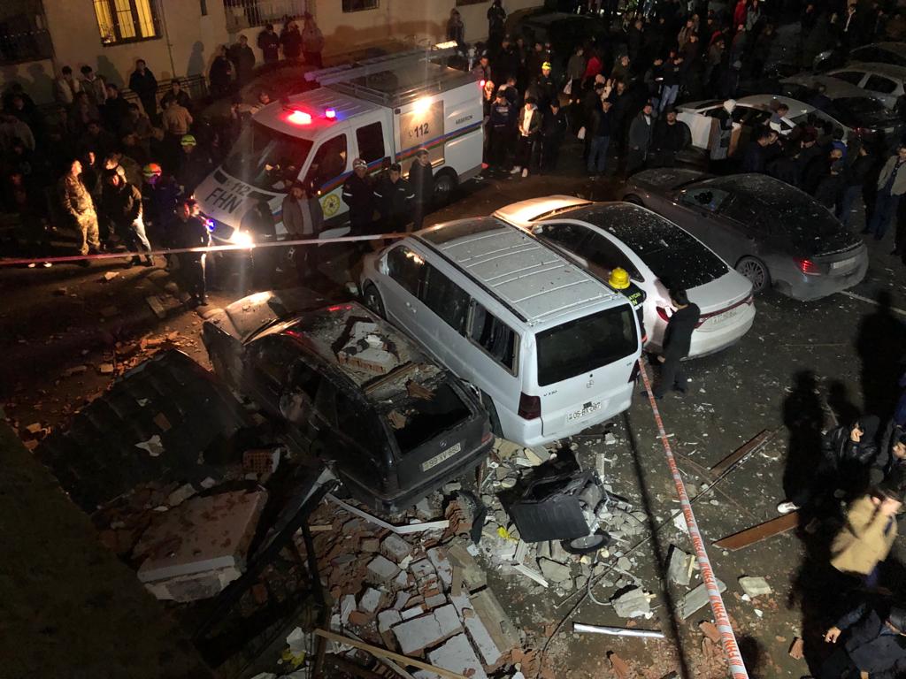 Partlayışda xəsarət alanların son vəziyyəti - Üçü uşaqdır