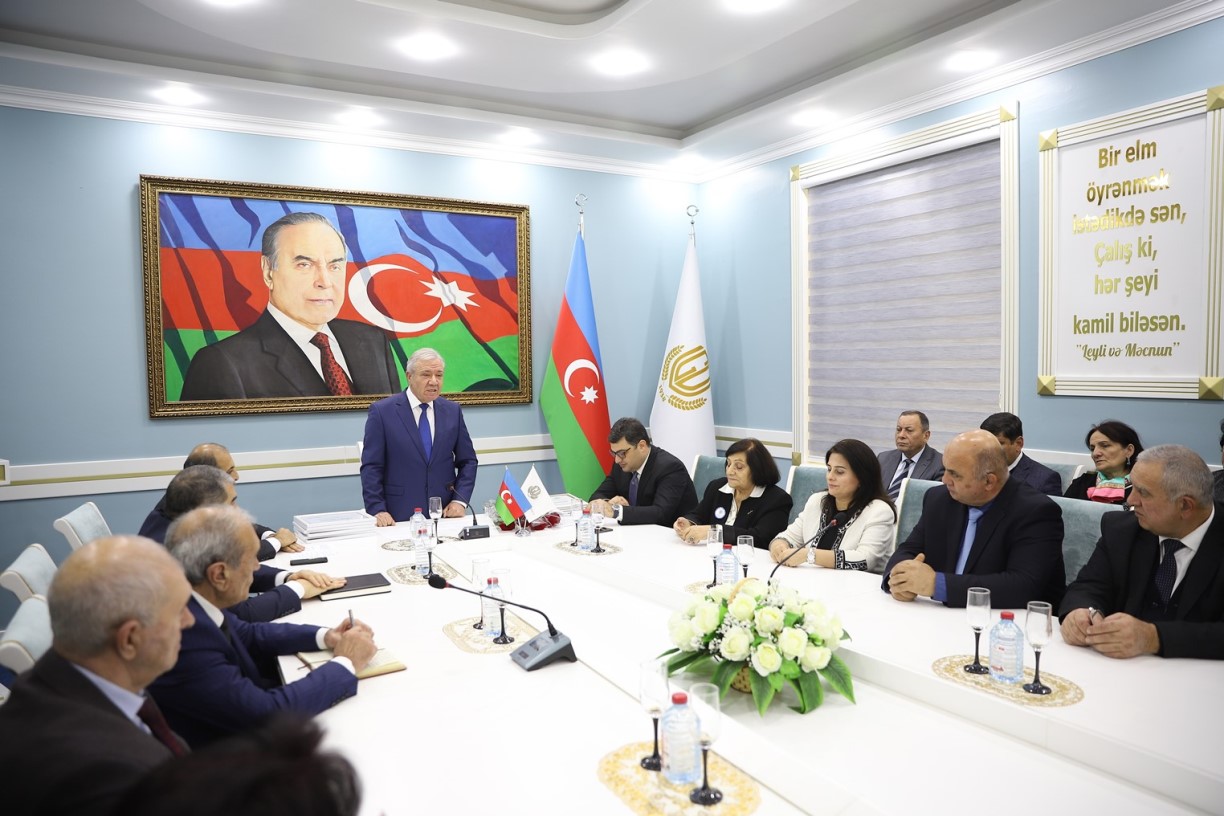 Gəncə Dövlət Universitetində elmi-praktiki konfrans keçirilib - FOTO