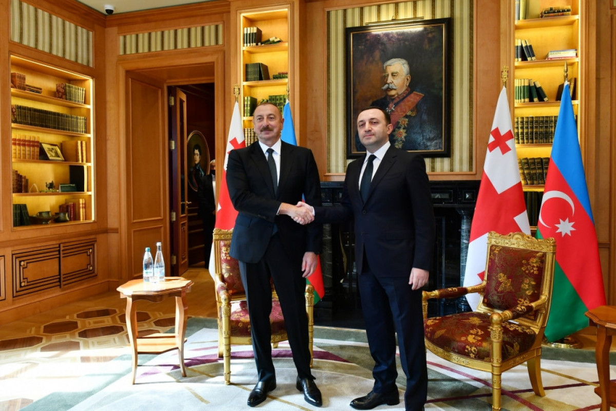 Qaribaşvili İlham Əliyevi TƏBRİK ETDİ