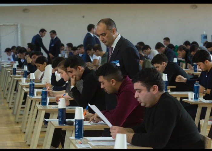 Prokurorluqda işləmək istəyənlər imtahan verdi