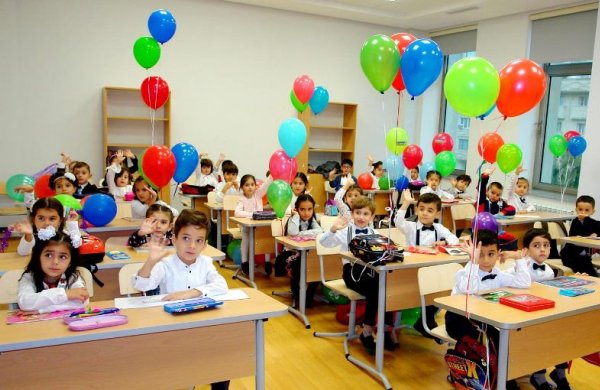 Məktəblərdə payız tətili başa çatdı