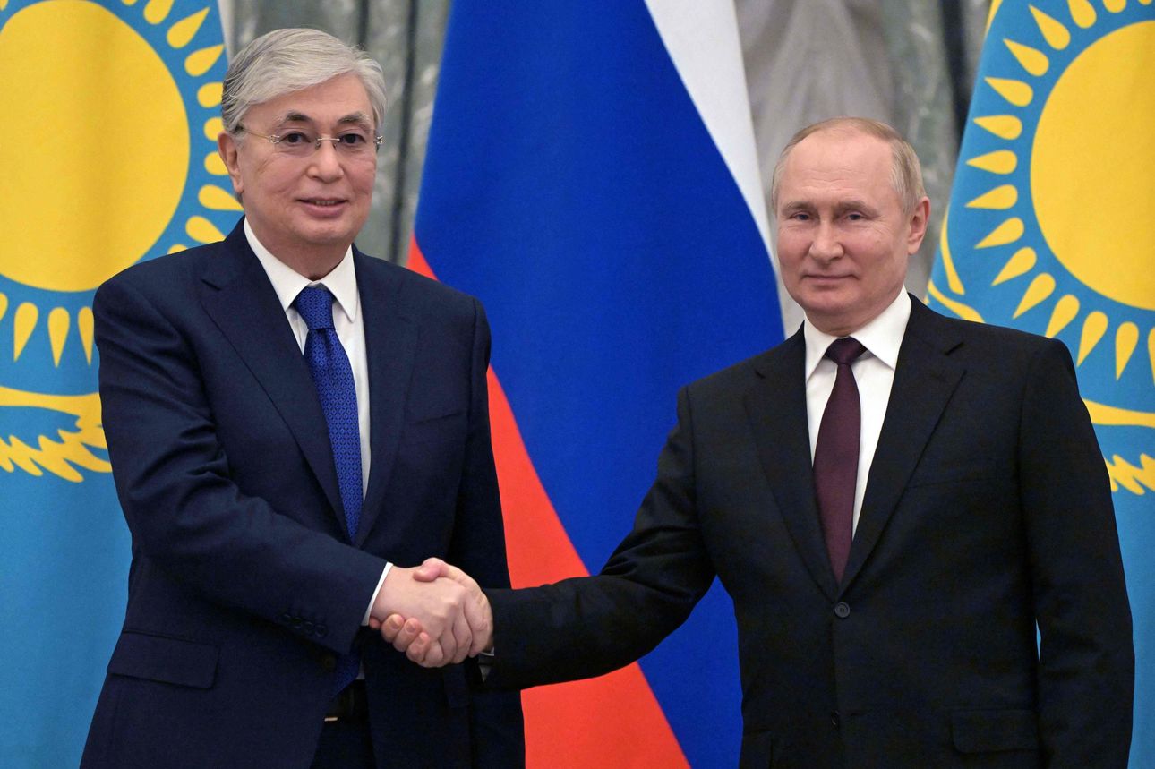 Putin Tokayevi təbrik etdi