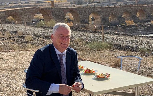 Xudafərin körpüsündən İrana mesaj - FOTO