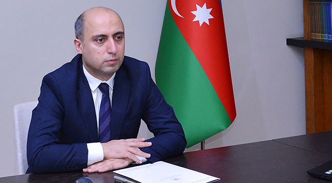 “İbtidai sinif müəllimi institut direktorundan çox maaş alır” - Nazir