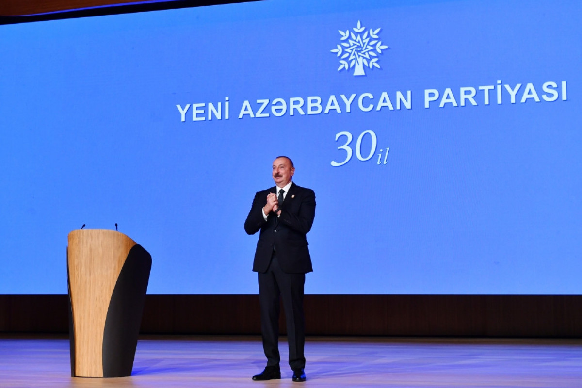 Yeni reallıqlarda uğurlara imza atan hakim partiya