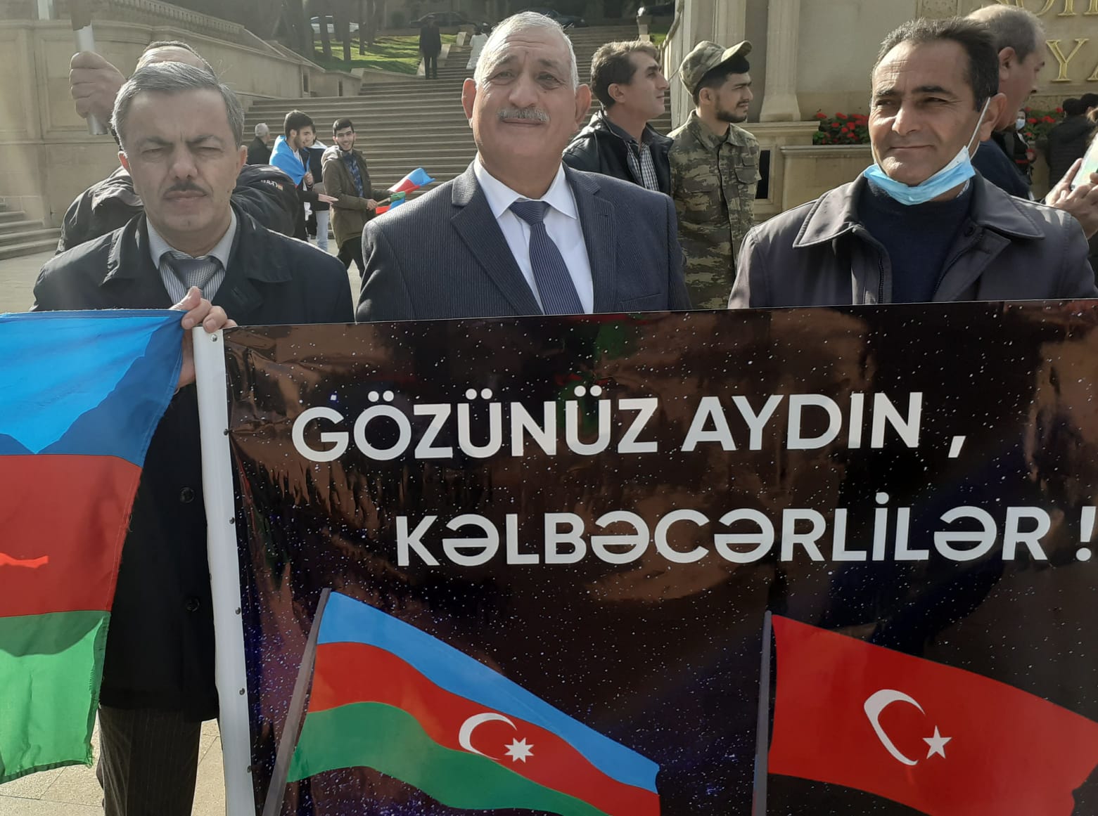 Kəlbəcərə gedən yollar...