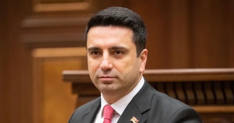 Erməni spiker: “Biz yox, KTMT bizi tərk edir”