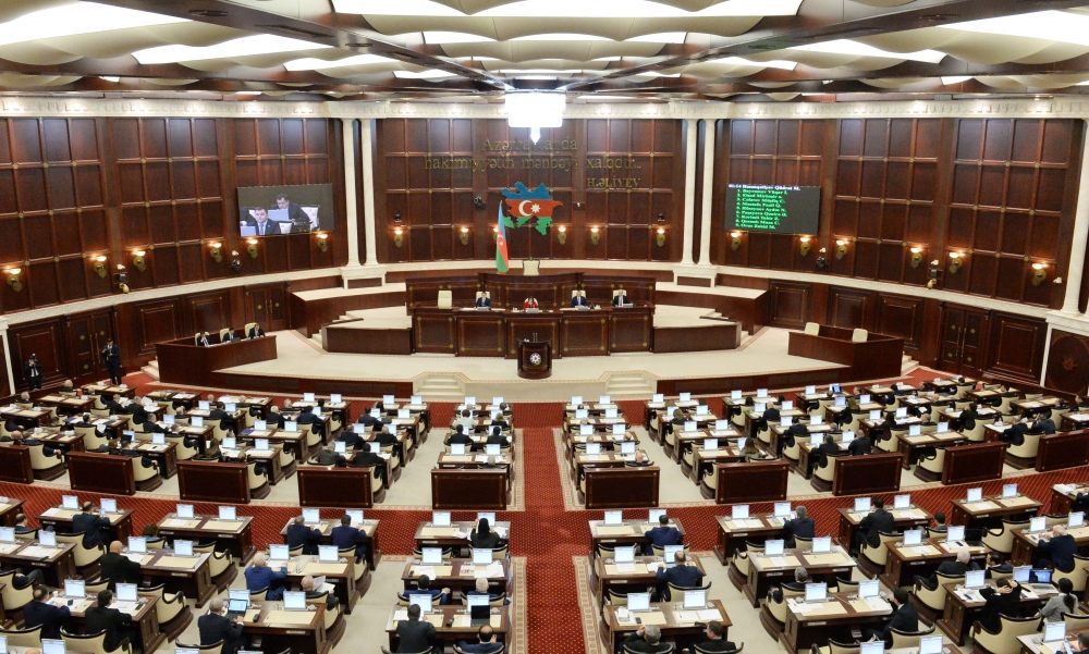 Gələn ilin büdcə layihəsi II oxunuşdan KEÇDİ