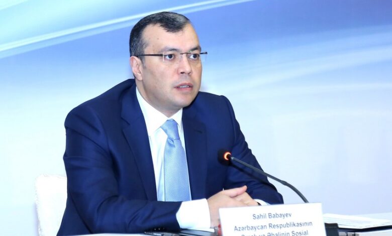 Nazir: “Bəzən insanları işləməməyə sövq edirlər”