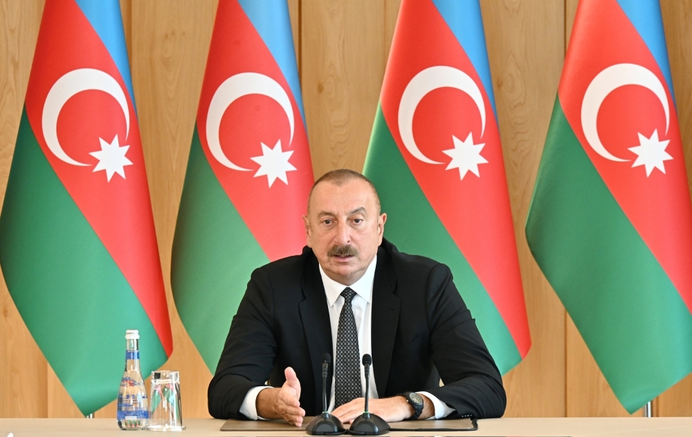 İlham Əliyev: Ermənistanın tarixi saxtadır