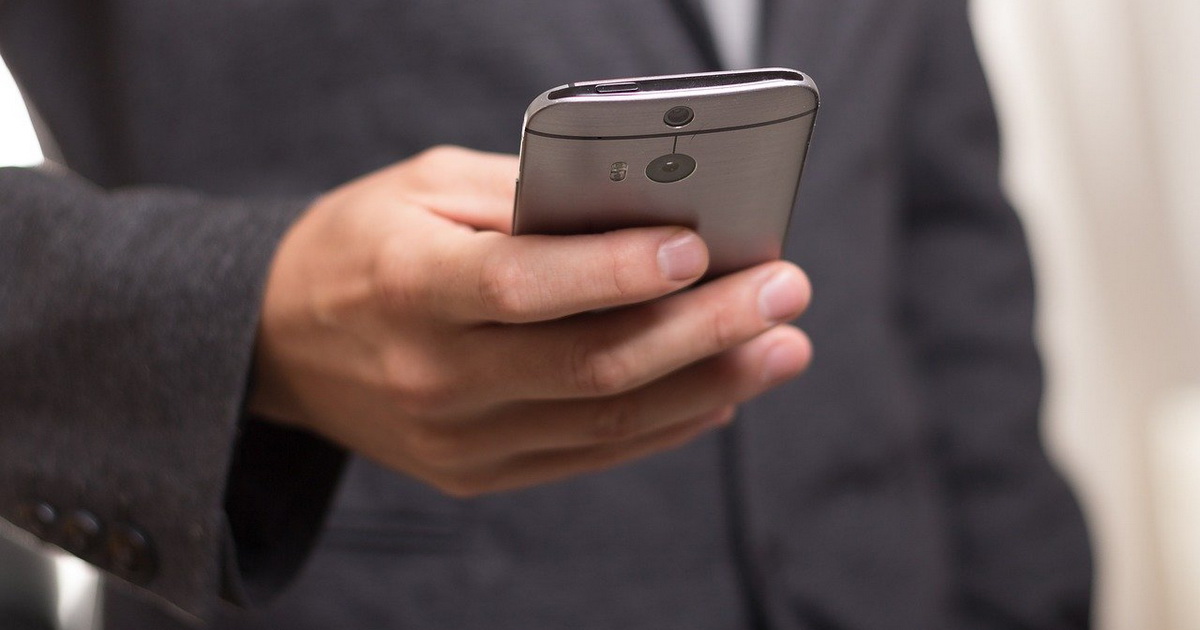 Bakıda 5 minlik telefon oğurlanıb