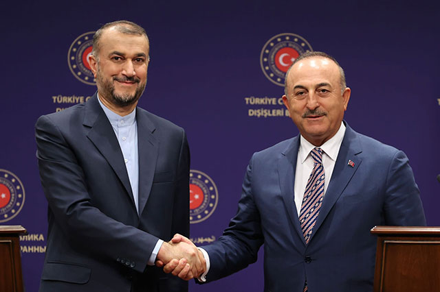 Türkiyə və İran XİN başçıları danışıqlar apardı 