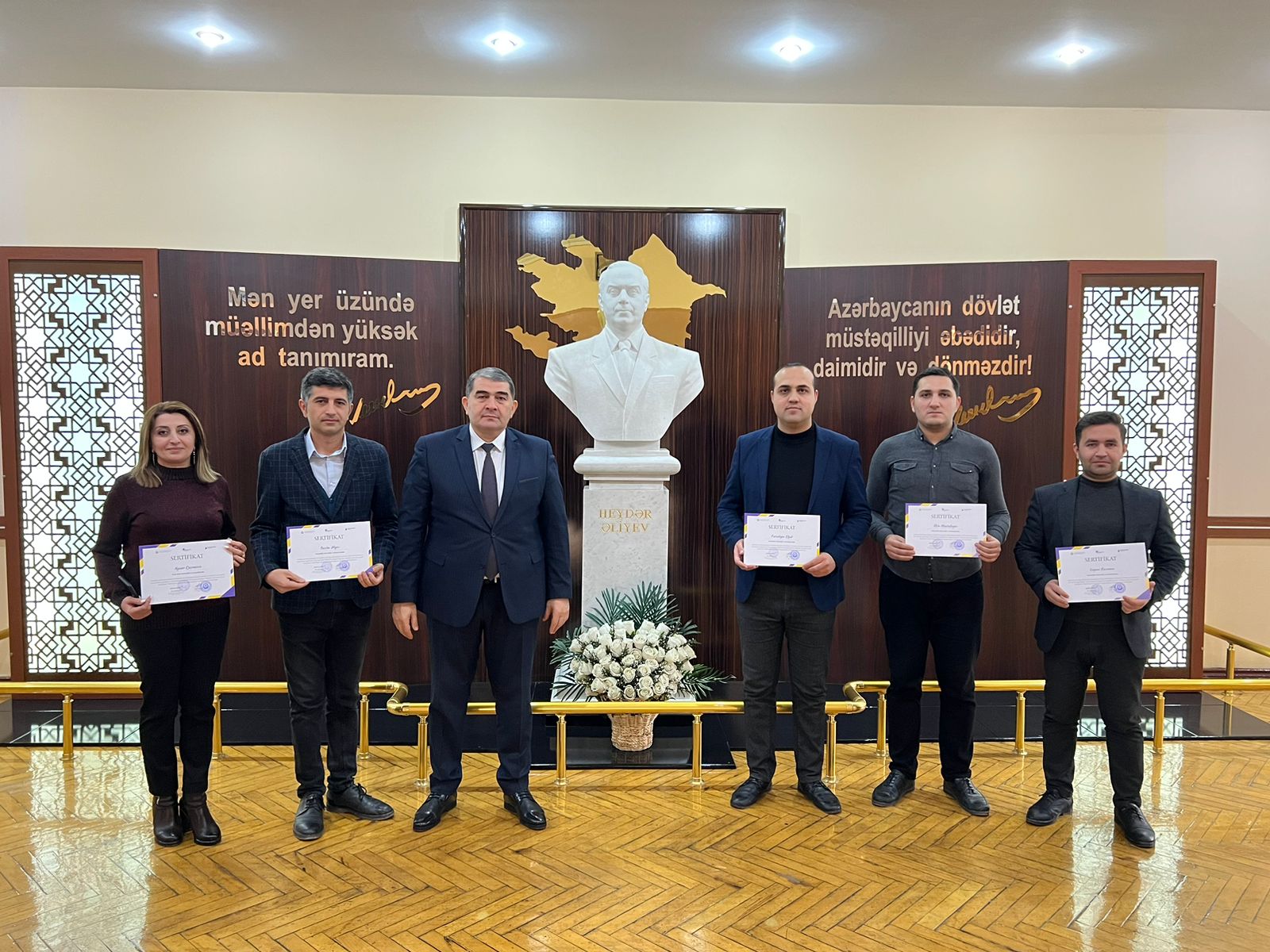 Gəncə Dövlət Universitetinin əməkdaşları təltif edildi