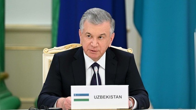 Özbəkistan prezidentinin Qırğızıstan səfəri təxirə salındı