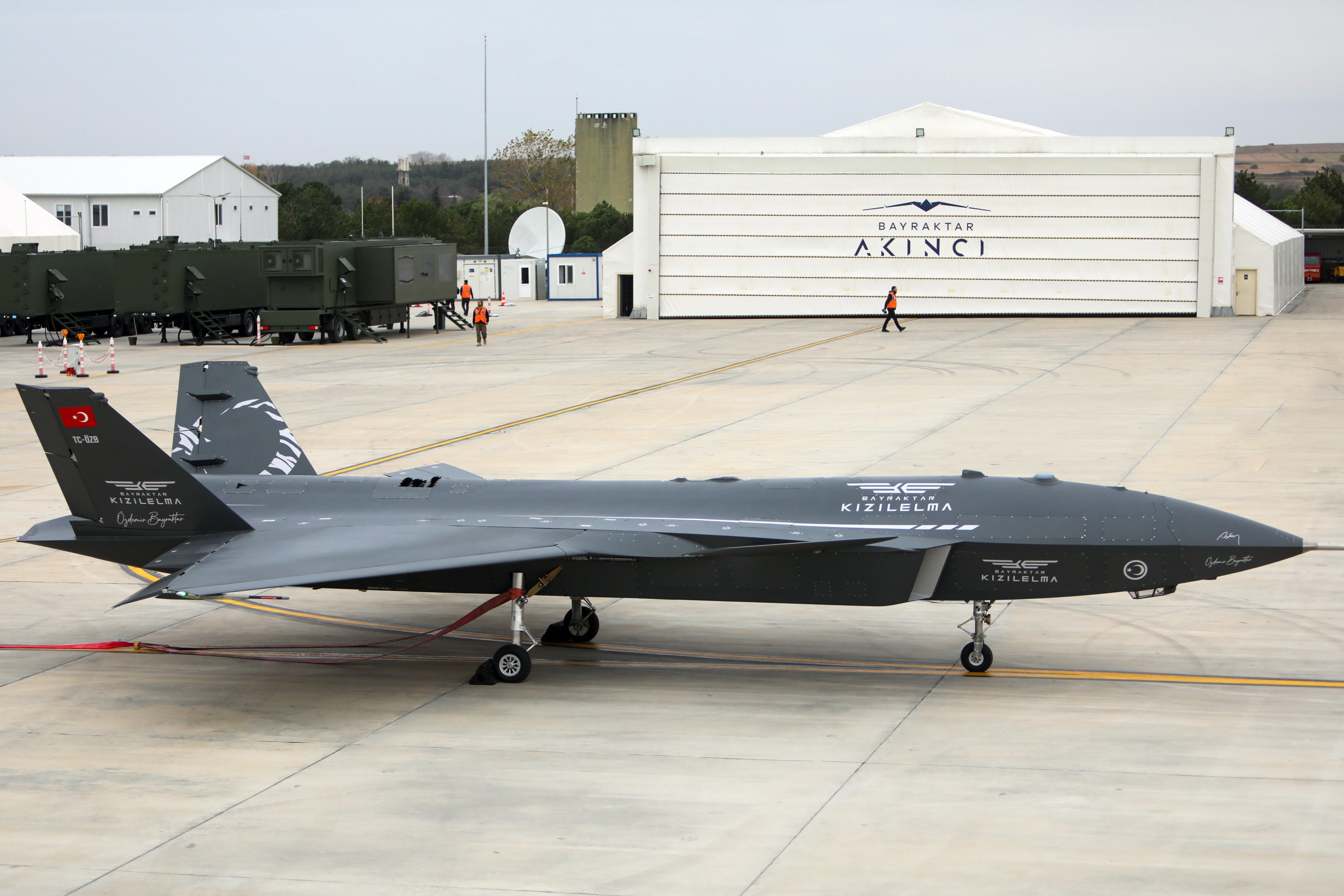 Türkiyənin pilotsuz təyyarəsi ilk uçuşunu həyata keçirib 