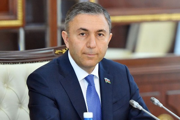 Təhsilin keyfiyyəti və müəllimin maaşı artmalıdır - Komitə sədri