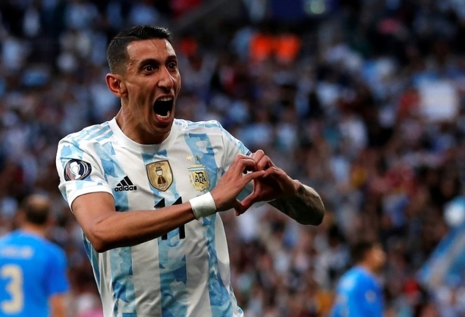 Argentinalı futbolçu rekorda imza atdı