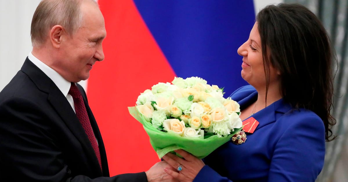 Putin Simonyana “Şərəf” ordeni verdi