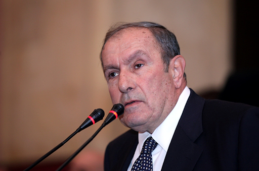 Ter-Petrosyanın ürəyinə stent qoyuldu