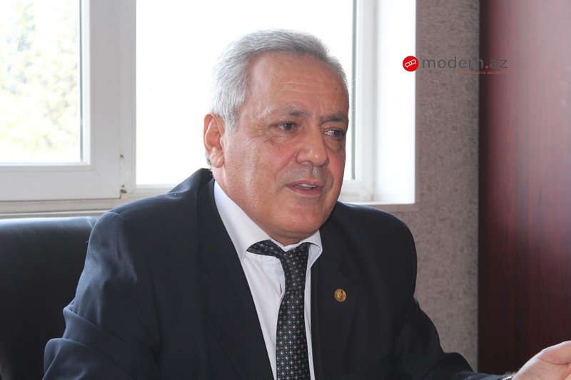 Keçmiş deputat Vasif Talıbovla bağlı yazılanlara etiraz etdi