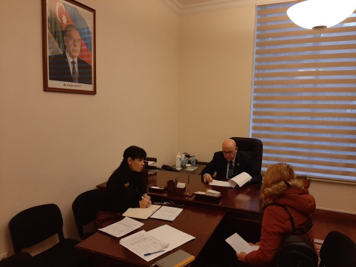 Əhliman Əmiraslanov Milli Məclisdə vətəndaşları qəbul edib