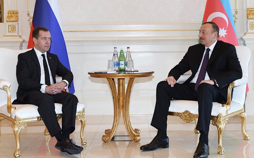 Medvedev İlham Əliyevə məktub GÖNDƏRDİ