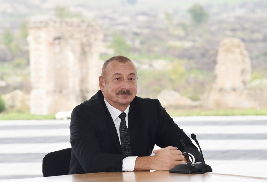 İlham Əliyev böyük hörmətə layiqdir - Müxalifətdən təbrik mesajları