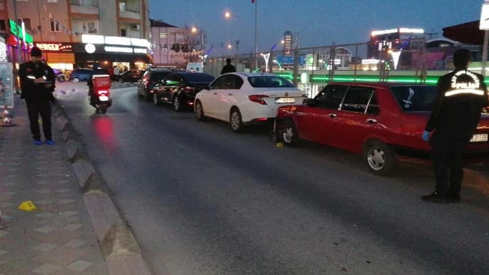 Düşmənlərin görüşü qanla bitdi