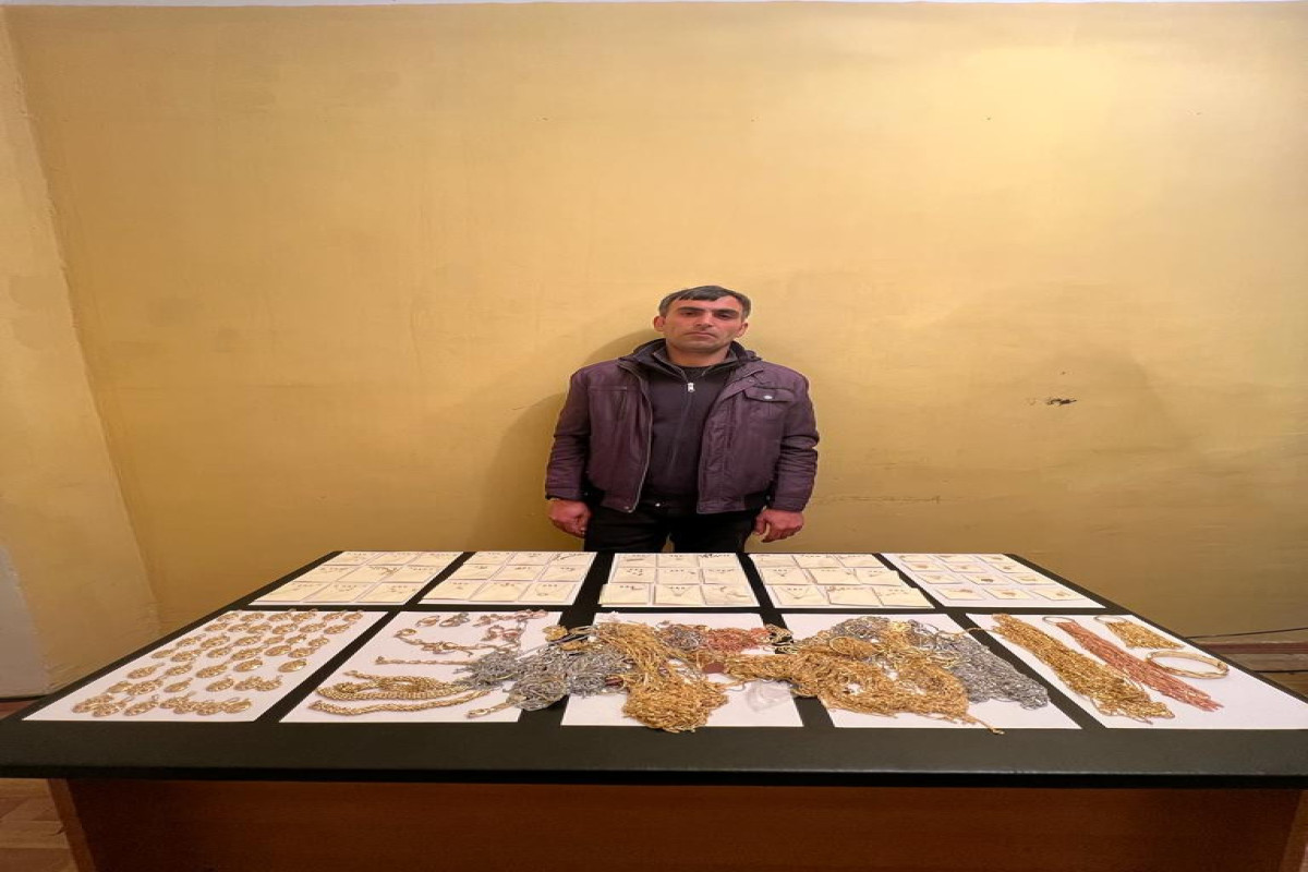 İrandan 2 kiloqram qızıl gətirən şəxs tutuldu
