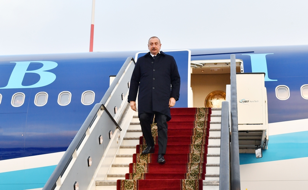 İlham Əliyev Rusiyada səfərdədir - FOTO