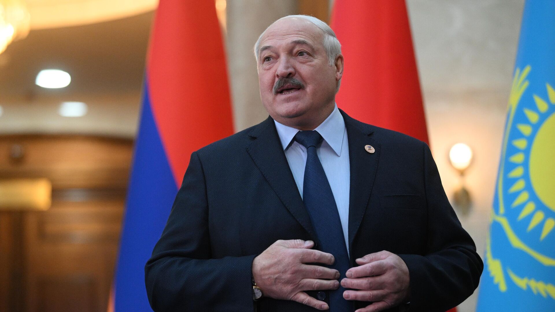 “2023-cü il ən uğurlu, xoşbəxt il olacaq” - Lukaşenko