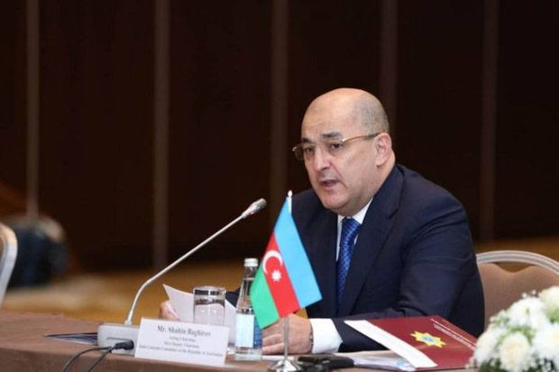Baş Gömrük İdarəsinin rəisi işdən çıxarıldı