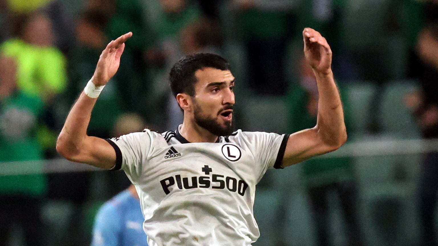 Mahir Emreli Türkiyə klubuna keçir