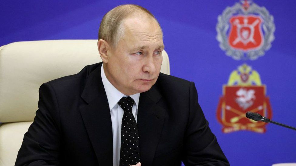 Putindən cavab zərbəsi - Neft satışına qadağa qoydu