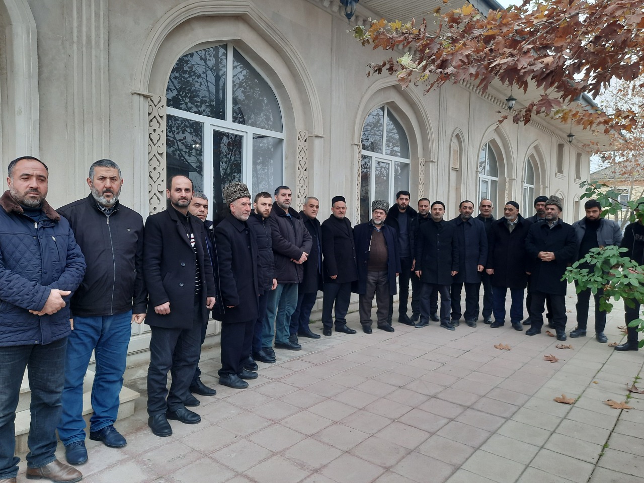 Din xadimlərindən İrana etiraz