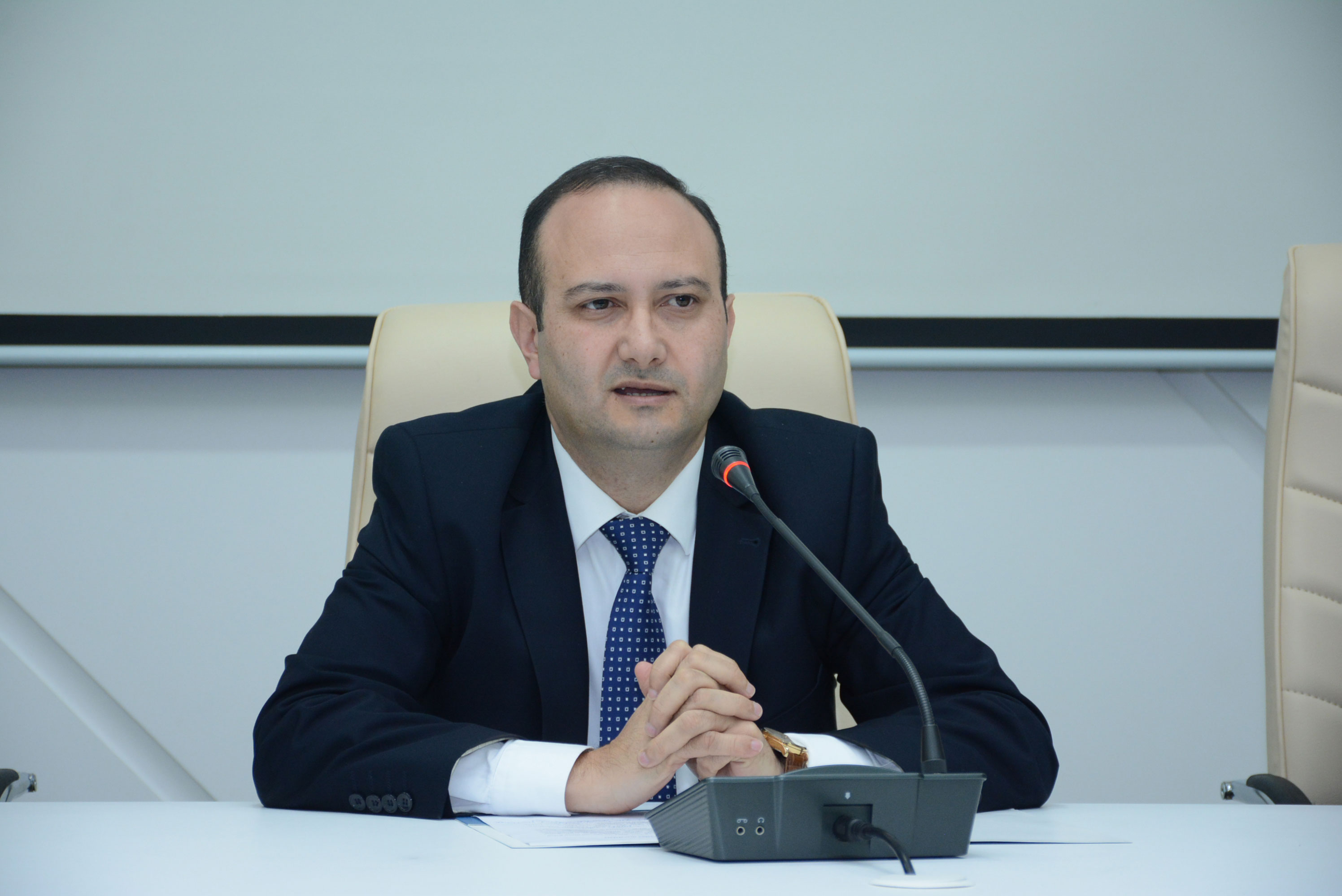İlahiyyat İnstitutunda ilin yekunları ilə bağlı müzakirə