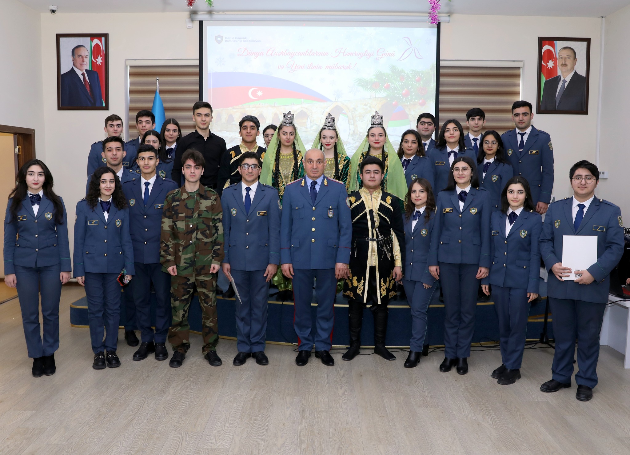 Gömrük Akademiyasında Həmrəylik Günü qeyd olunub - FOTOLAR