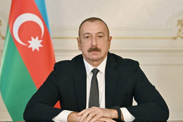 İlham Əliyev kubalı həmkarına məktub göndərdi